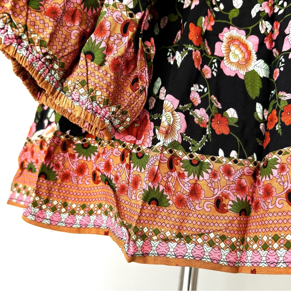 🌸Floral Paisley Boho Blouse w/Tie. Black/Rose/Gold/Blue/Multi. Medium - Picture 7 of 13